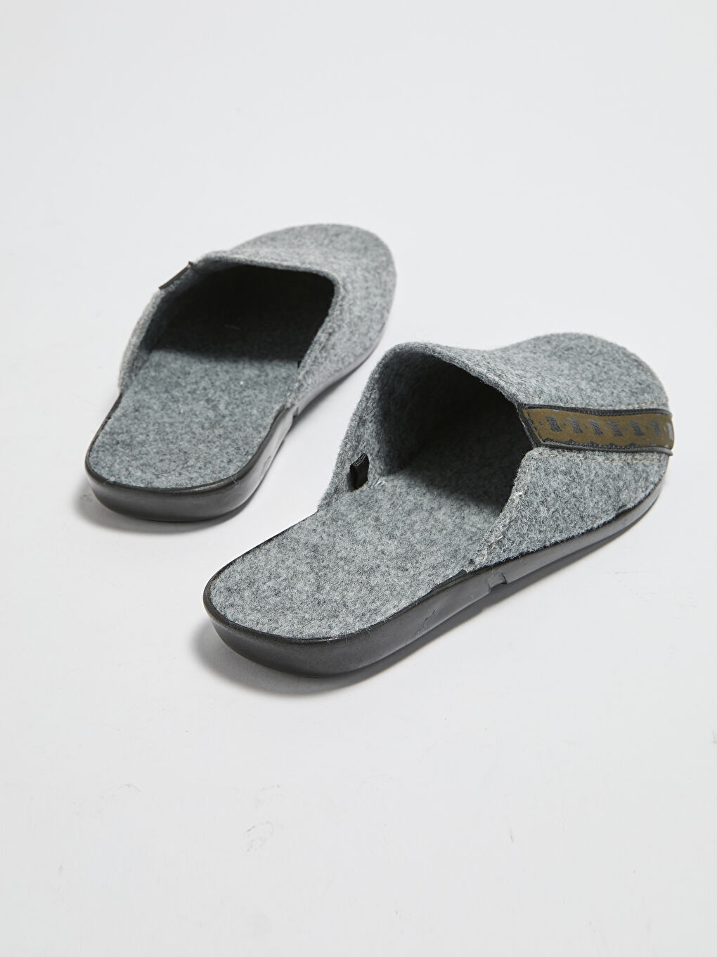 Gri Erkek Ev Terliği-4