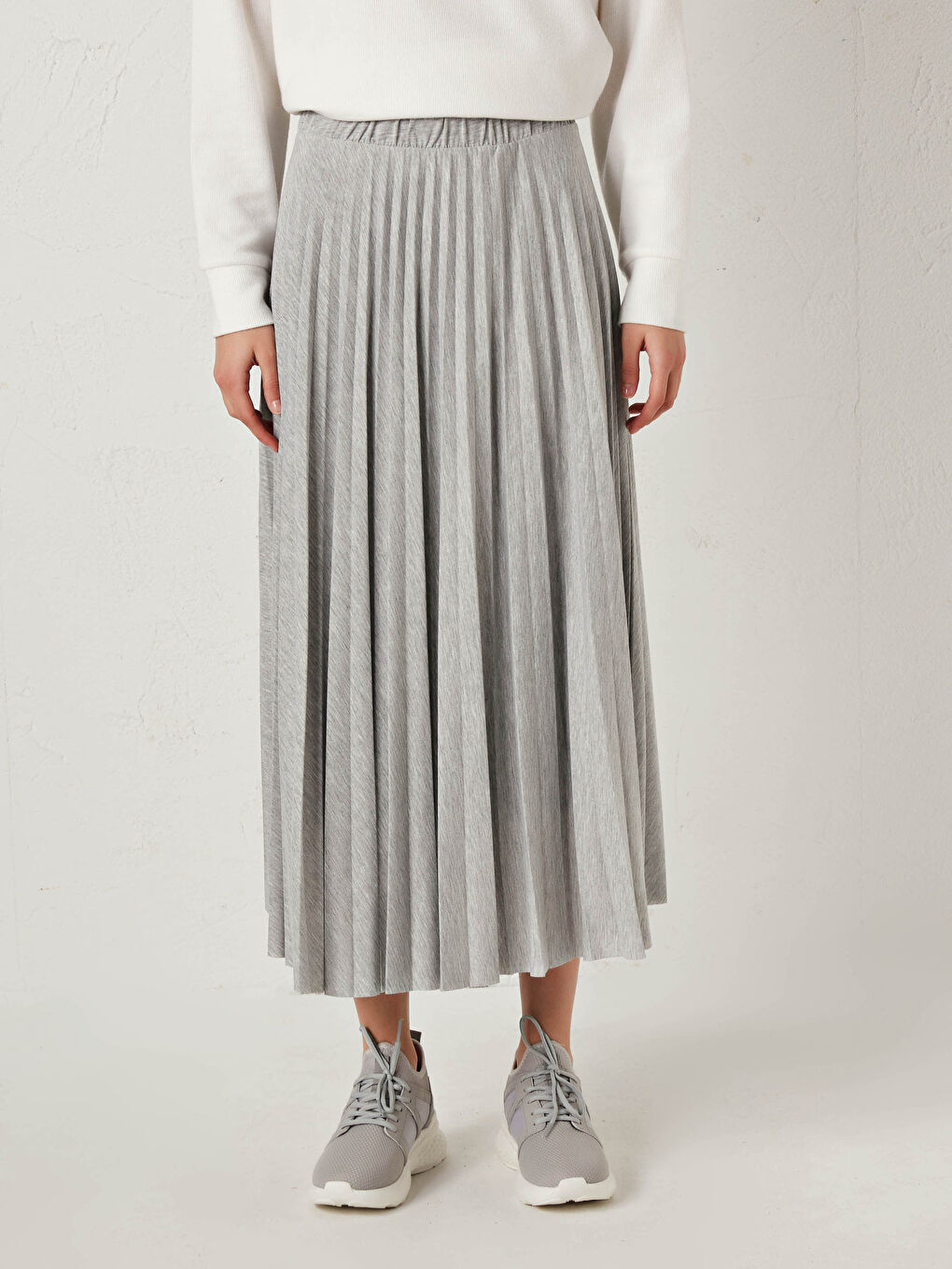 Gri Beli Lastikli Pileli Kadın Etek-2