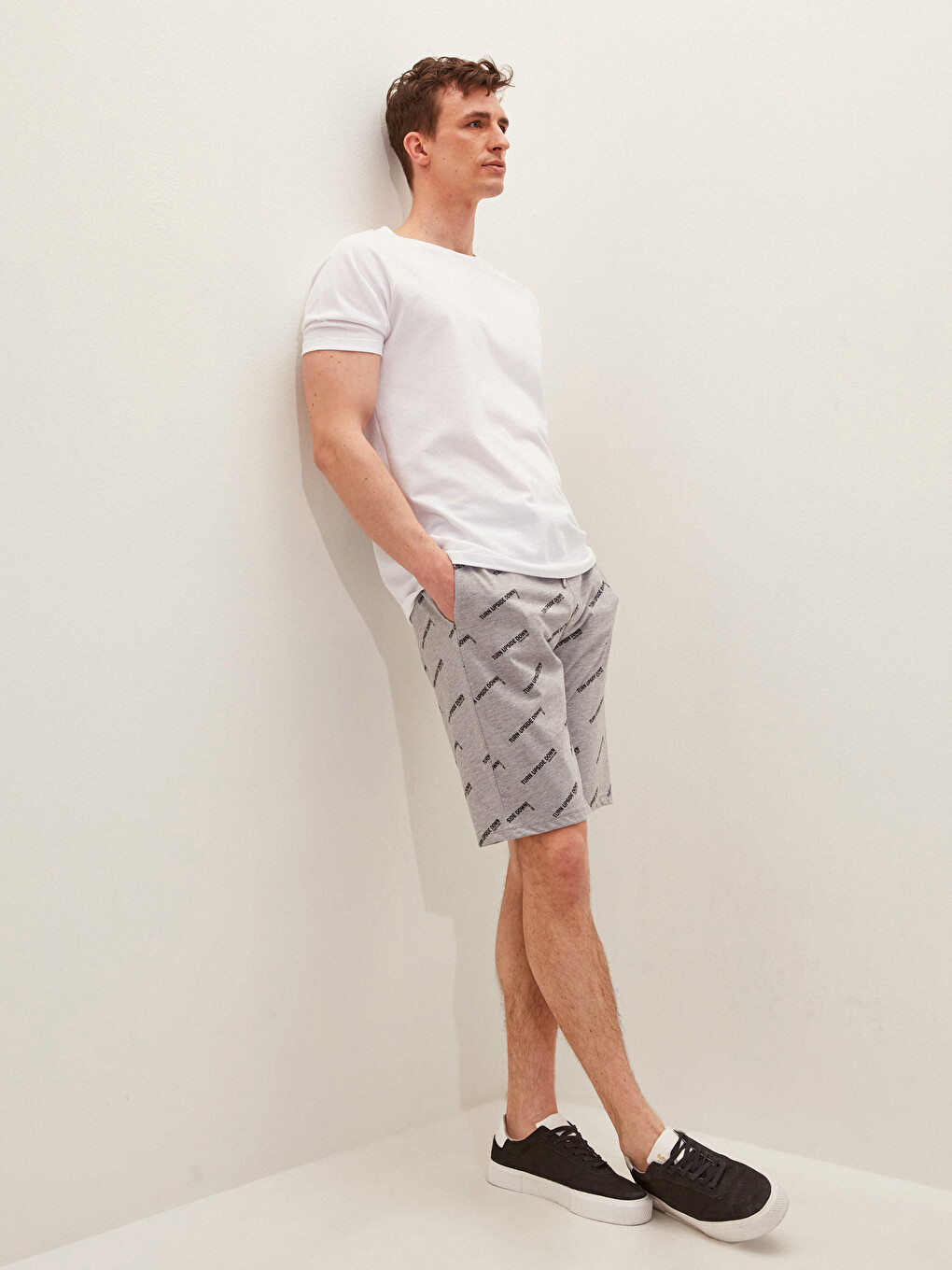 Slim Fit Patterned Men's Shorts