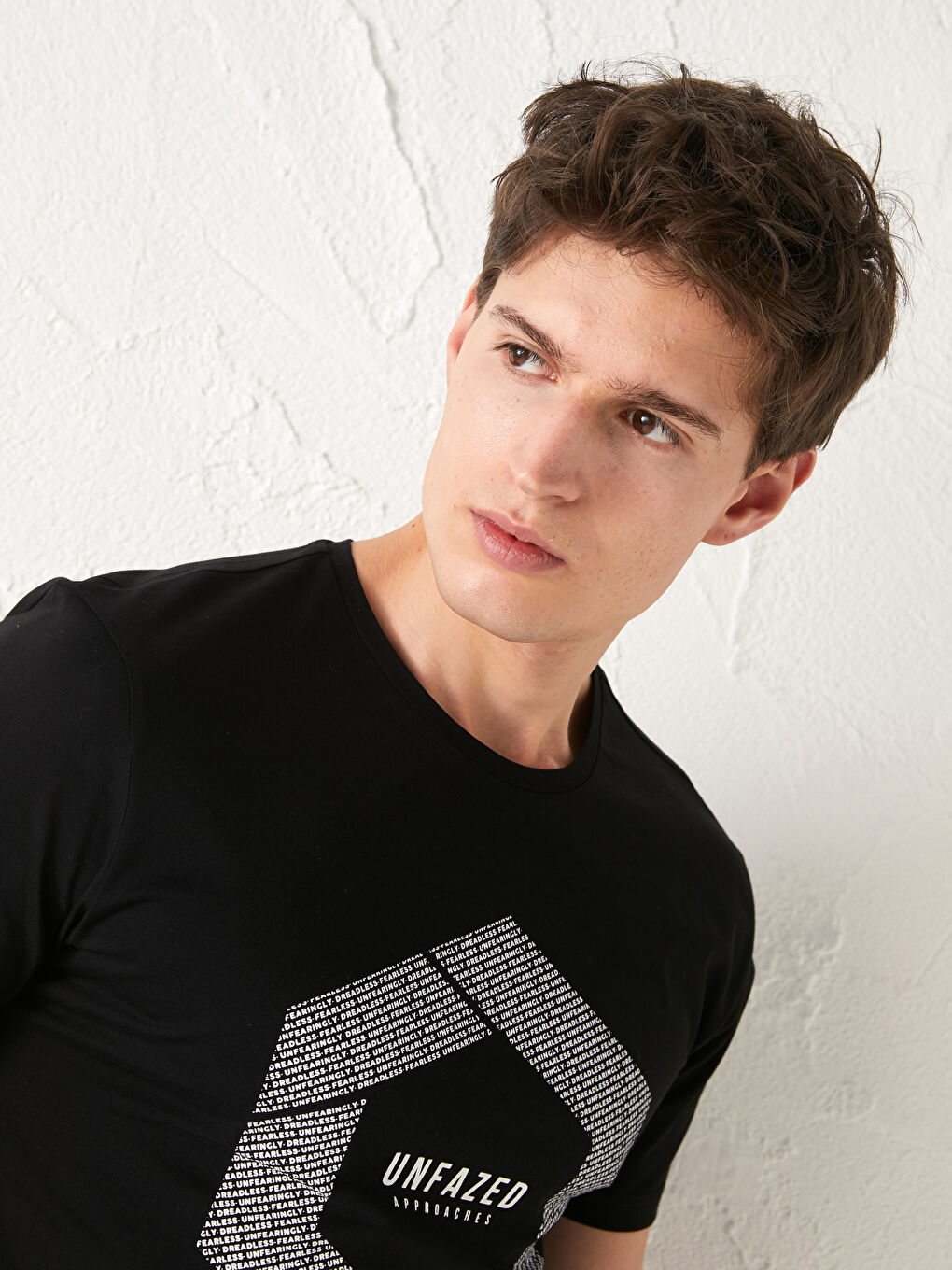 تيشيرت رجالي ياقة دائرية كم قصير مطبوع قطن ممشط-3