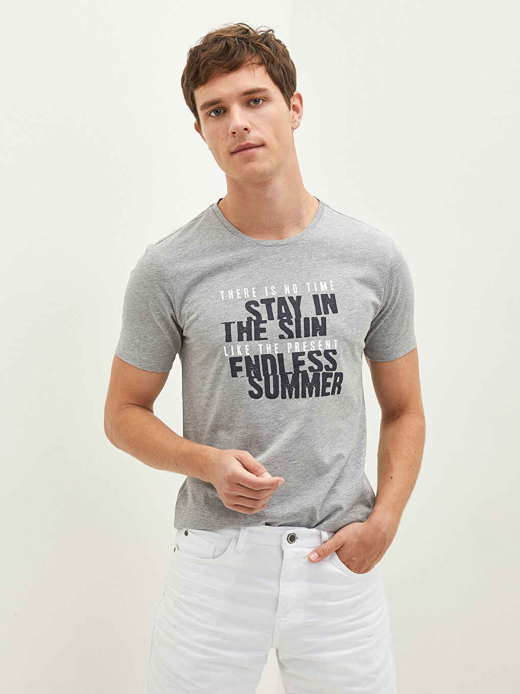 Gri Bisiklet Yaka Kısa Kollu Baskılı Penye Erkek Tişört-1