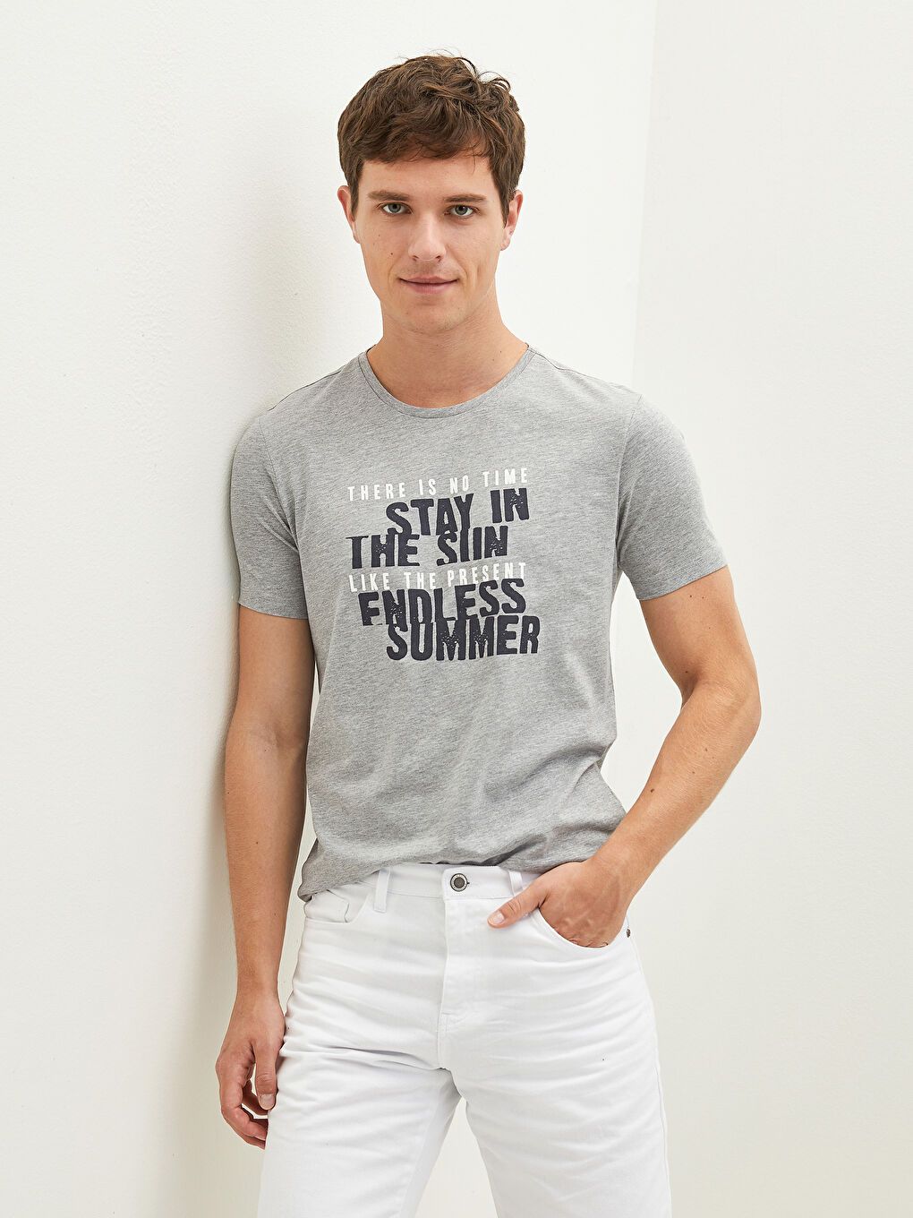 Gri Bisiklet Yaka Kısa Kollu Baskılı Penye Erkek Tişört-2