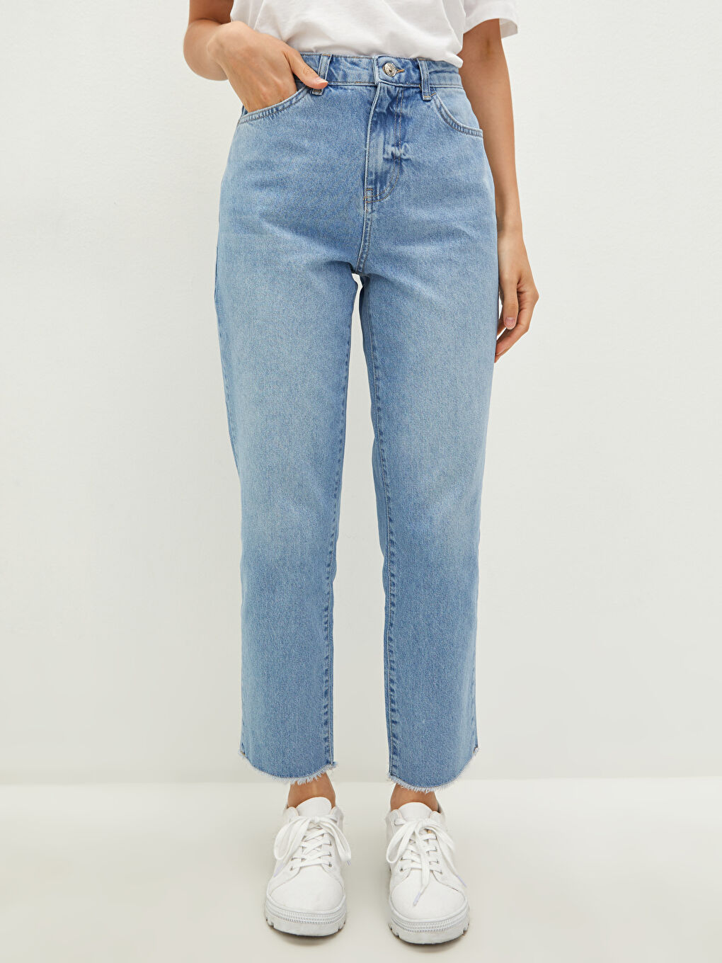 LCW Jeans High Waisted Straight Fit Pocket Detailed Women's Rodeo Denim Trousers -S1HR67Z8-311