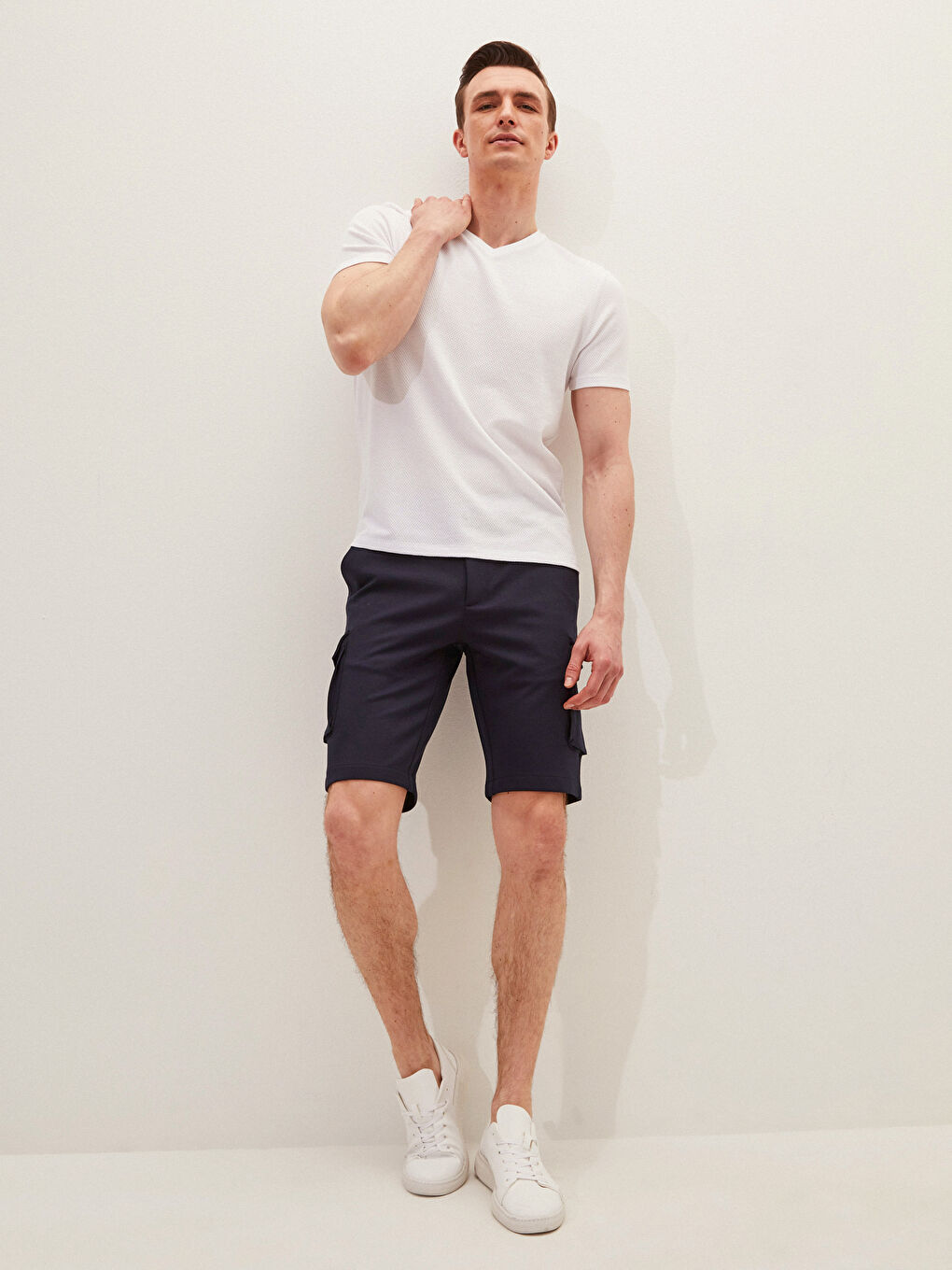 Lacivert Slim Fit Beli Bağlama Detaylı Erkek Şort-1