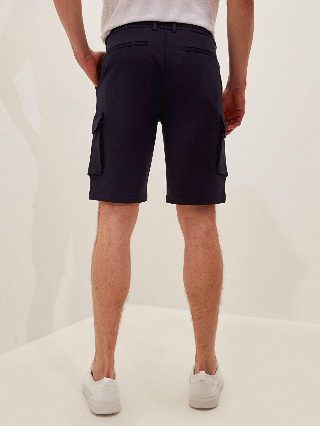 Lacivert Slim Fit Beli Bağlama Detaylı Erkek Şort-4