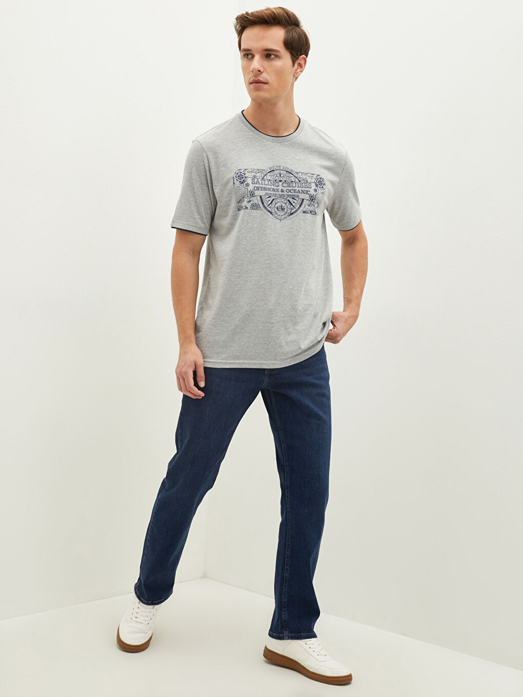 Gri Bisiklet Yaka Kısa Kollu Baskılı Penye Erkek Tişört-1