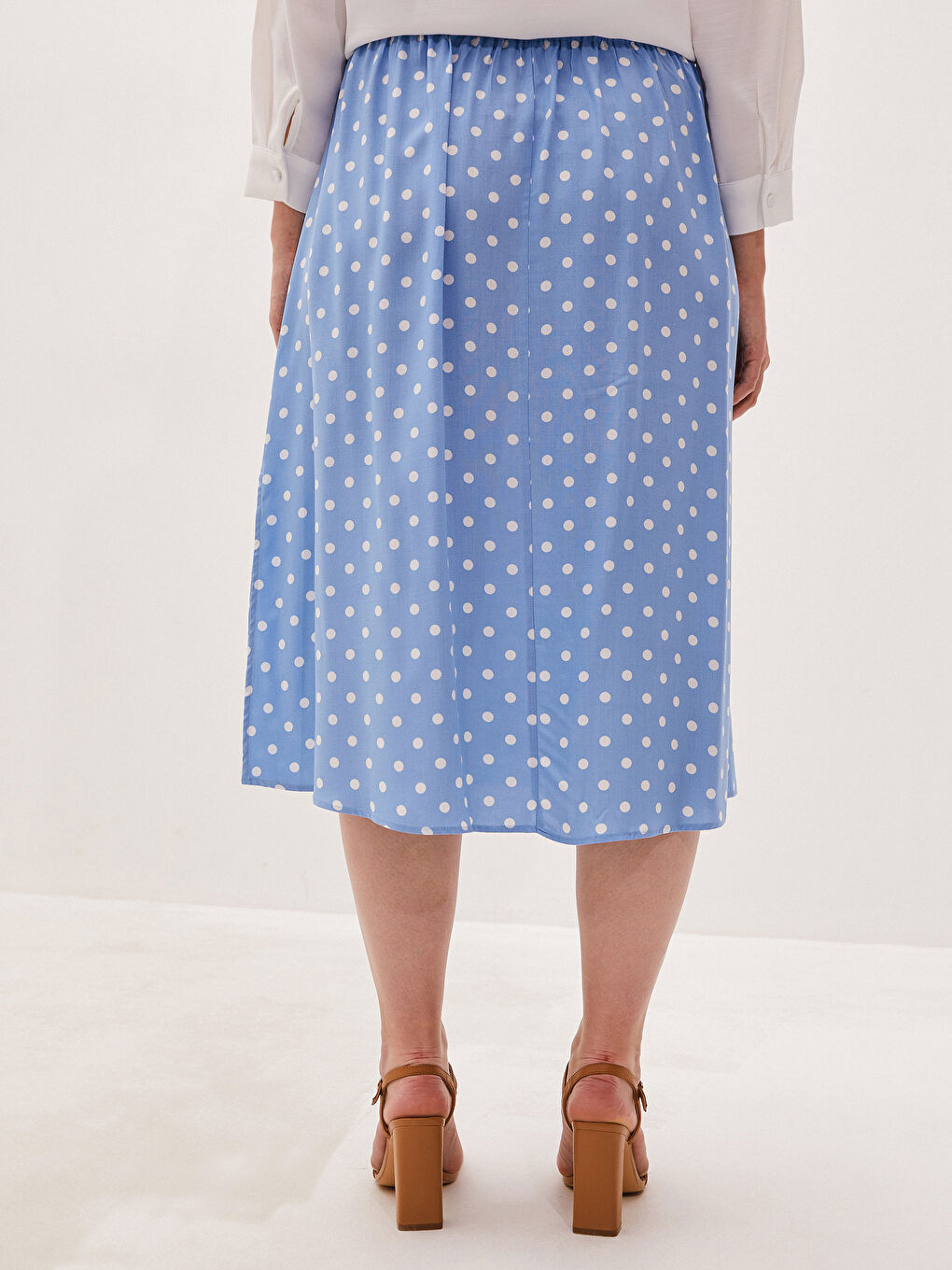 Mavi Beli Lastikli Puantiye Desenli Viskon Kadın Etek-4