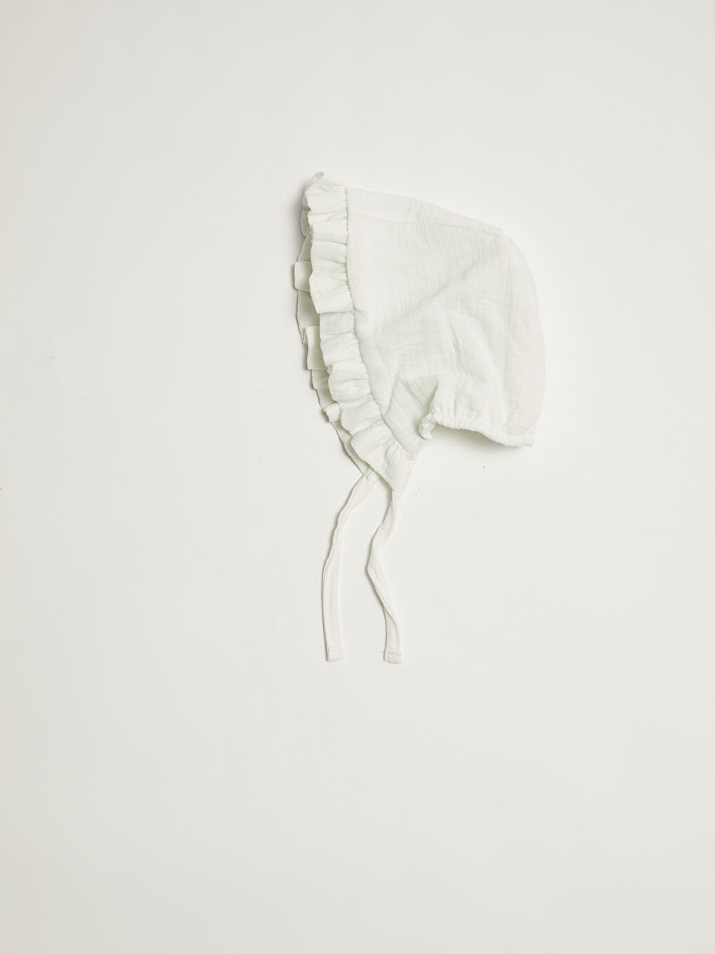 Ekru Fırfır Detaylı Basic Kız Bebek Bere