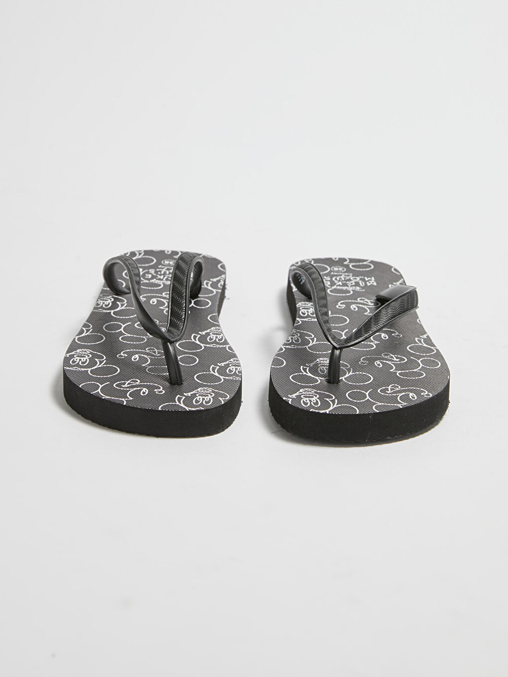 LCW STEPS Mickey Mouse Licensed Women's Flip Flops -S1HV65Z8-HUC