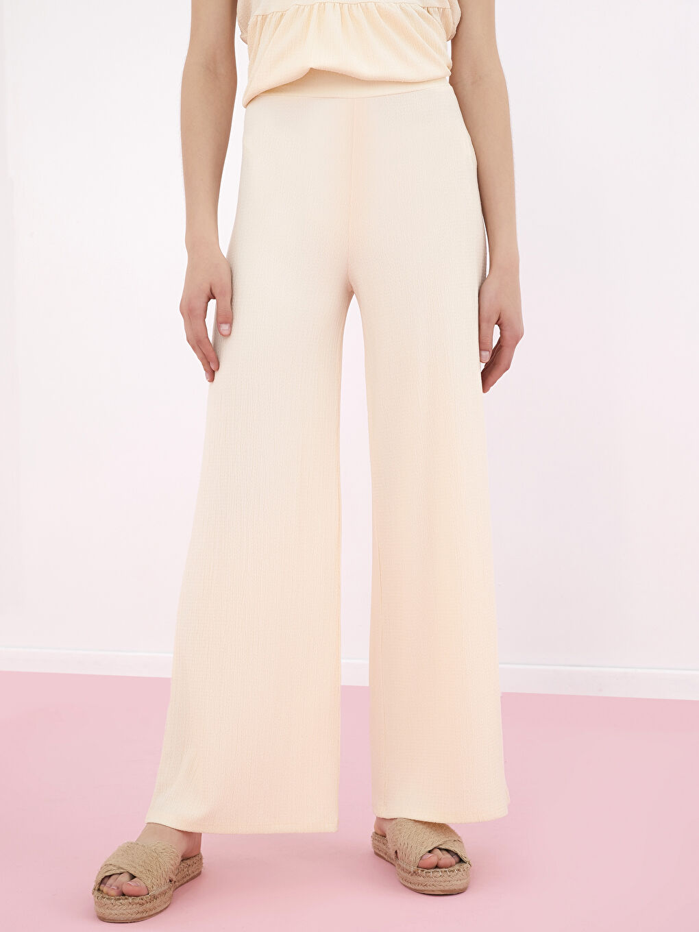 LCW Limited Elastic Waist Wide Leg Crinkle Fabric Women's Trousers -S1HY15Z8-RQ6