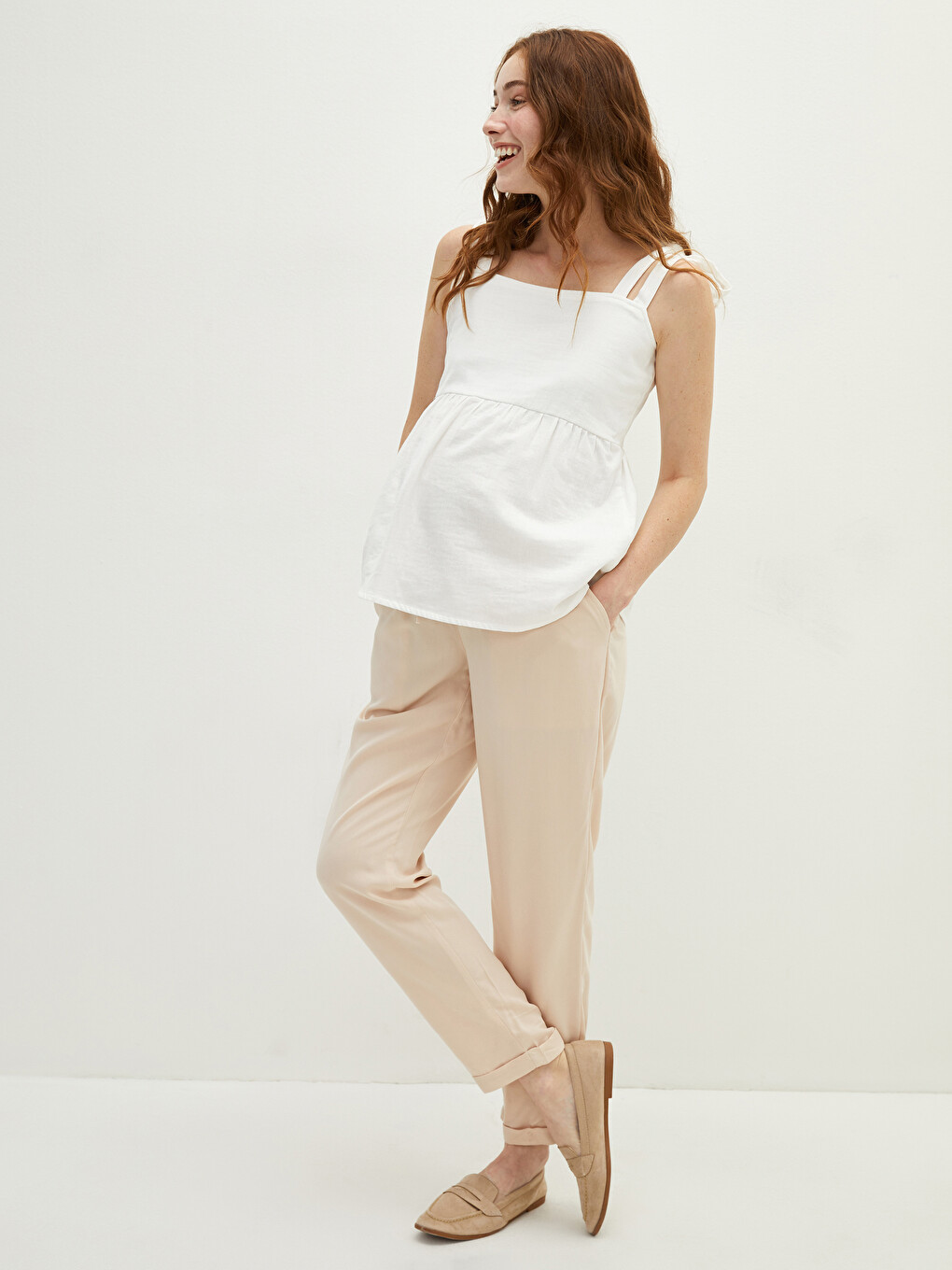 Elastic Waist Belly Paneled Pocket Detailed Viscose Maternity Trousers-1