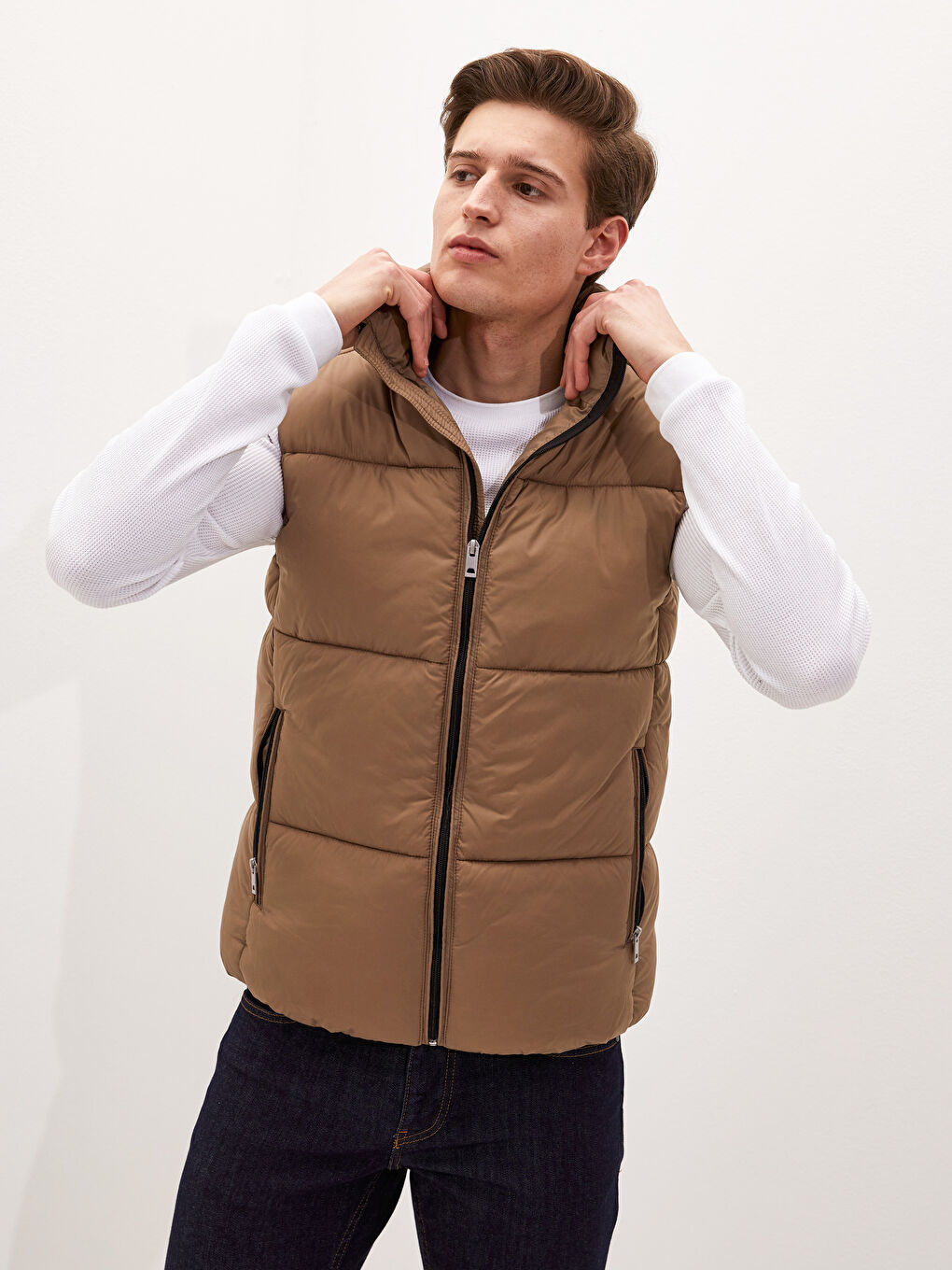 Bej Slim Fit Dik Yaka Kalın Erkek Yelek-1