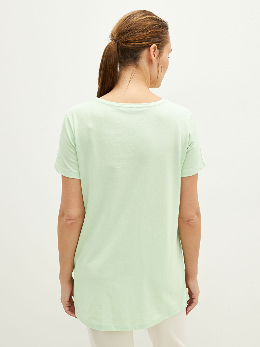 Yeşil Bisiklet Yaka Düz Kısa Kollu Kadın Tişört-3