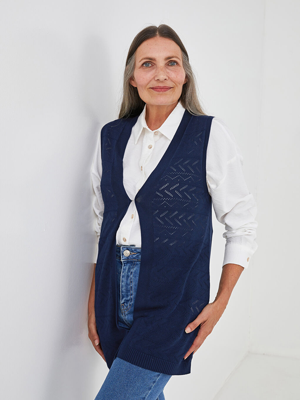 Lacivert Kendinden Desenli Kapama Kopçalı Kadın Triko Yelek-4