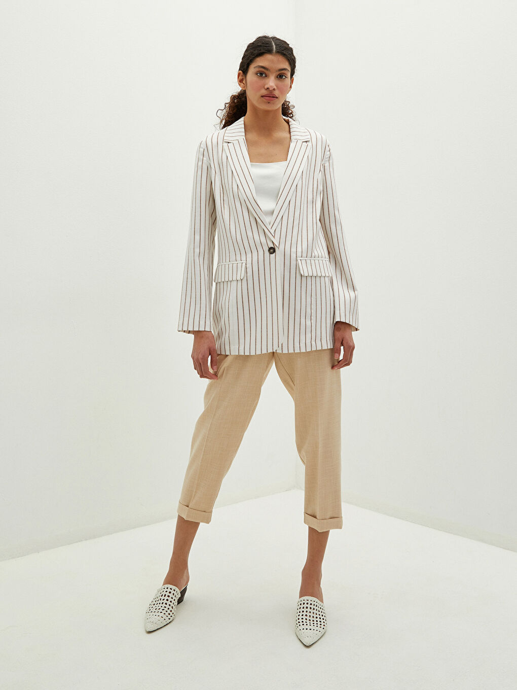 Женский полосатый пиджак с длинным рукавом на пуговицах-2