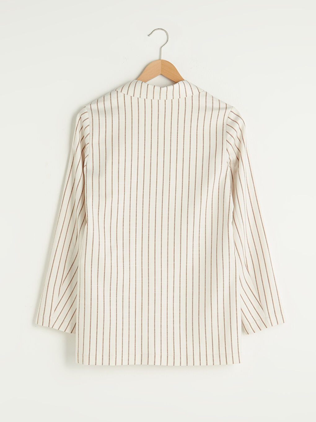 Женский полосатый пиджак с длинным рукавом на пуговицах-6