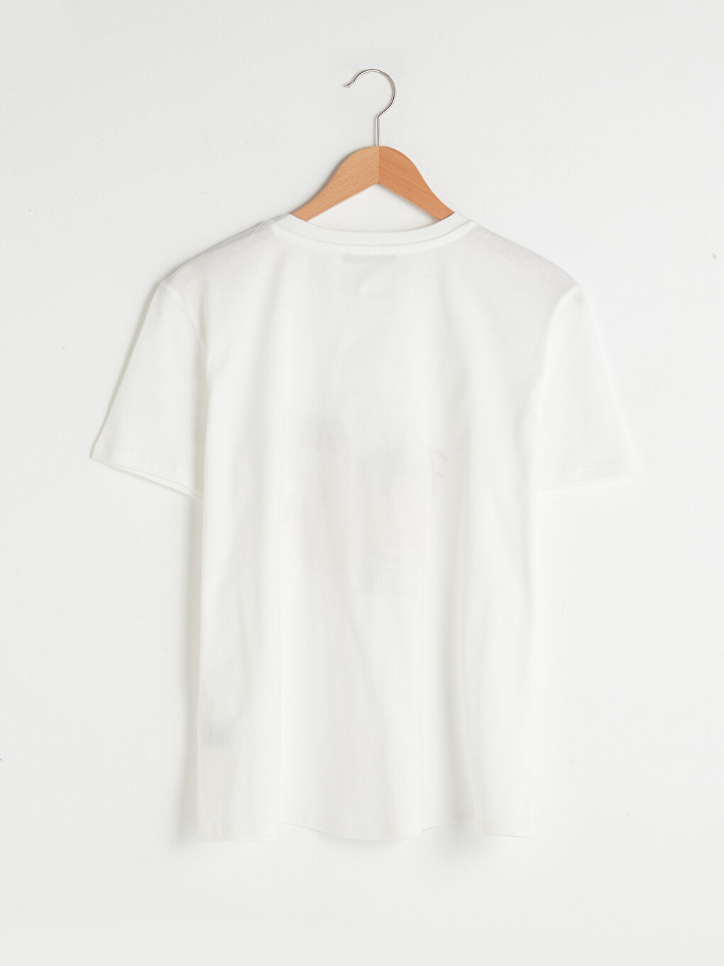 Beyaz Bisiklet Yaka Baskılı Kısa Kollu Kadın Tişört-7