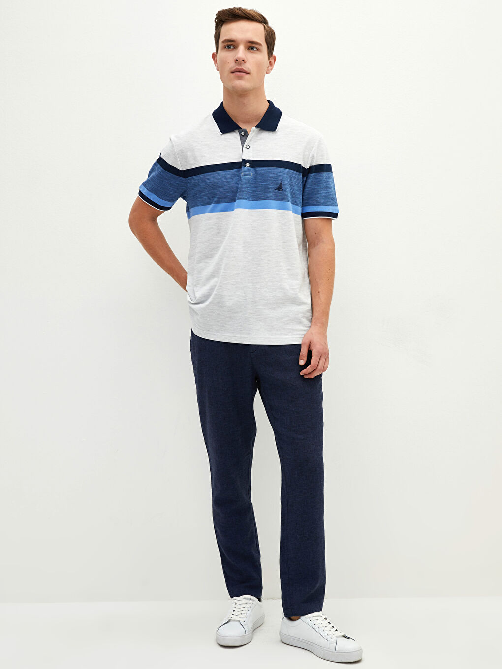 تي شيرت رجالي بياقة بولو وكم قصير مخطط-2