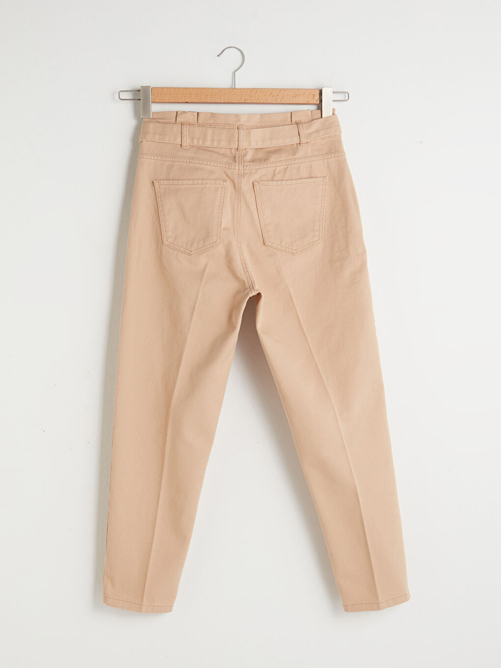 Carrot Cut Women Jean Trousers With High Waist Ankle Length Waist Belt-1