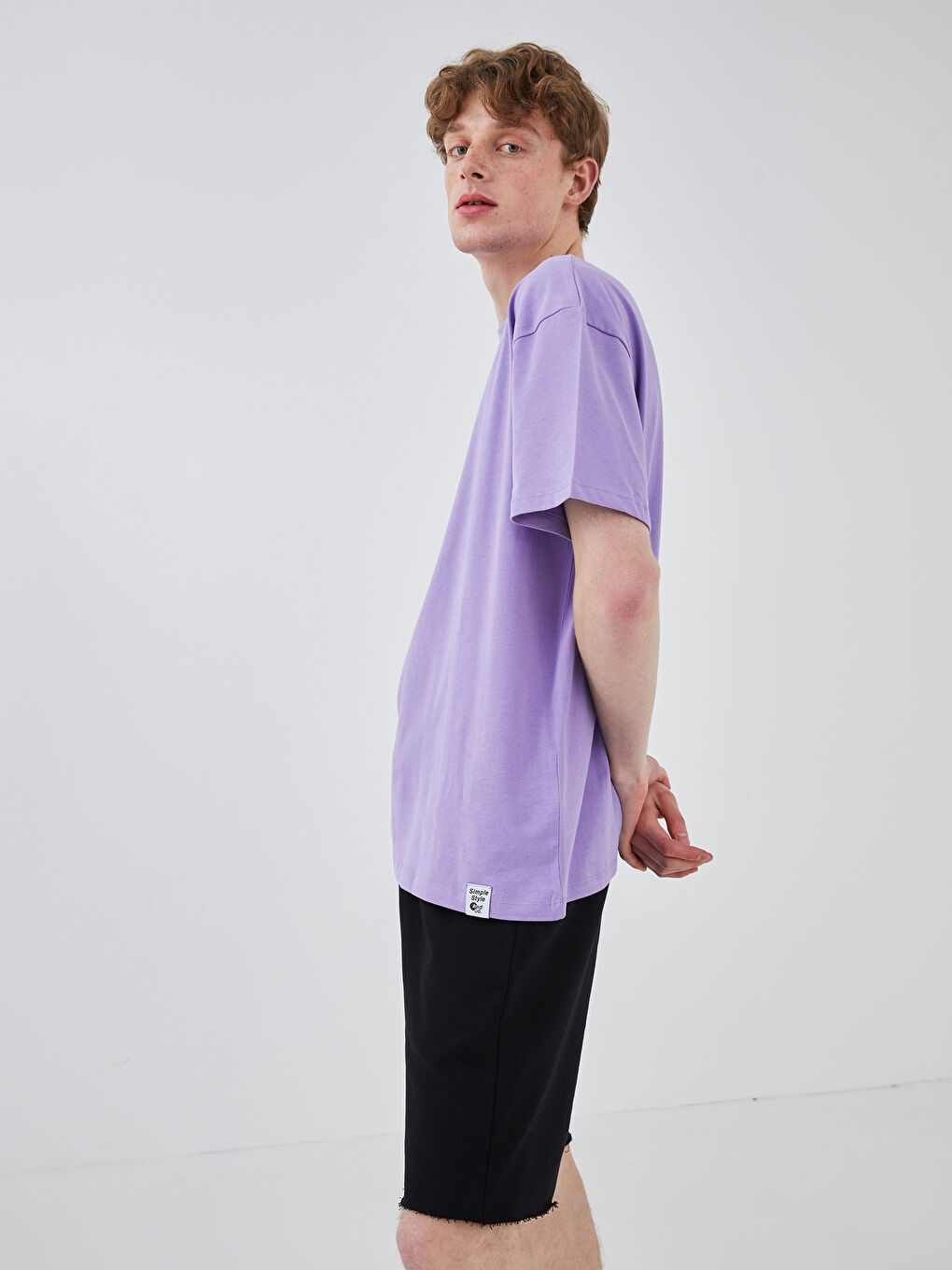 Siyah Standart Kalıp Beli Bağlama Detaylı Erkek Şort-1