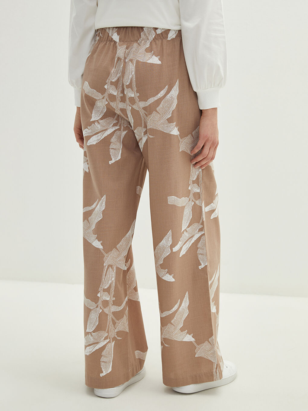 Bej Beli Lastikli Desenli Comfort Fit Pamuklu Kadın Palazzo Pantolon-5