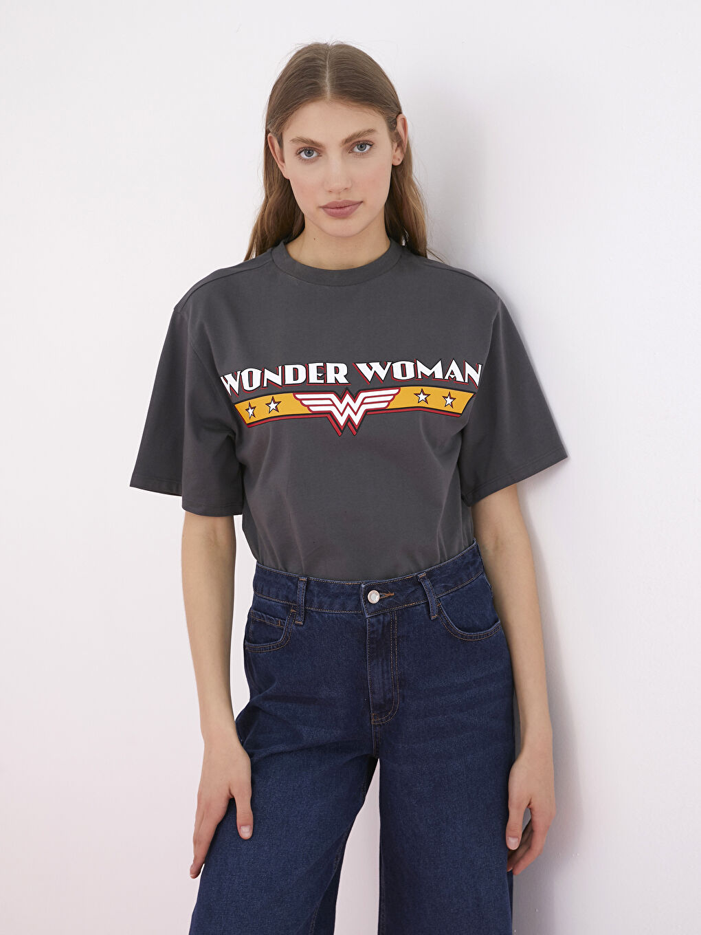 Crew Neck Wonder Woman Printed Short Sleeve Cotton Women's T-Shirt-4