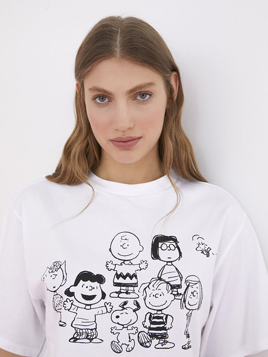 Crew Neck Peanuts Characters Printed Short Sleeve Cotton Women T-Shirt-1