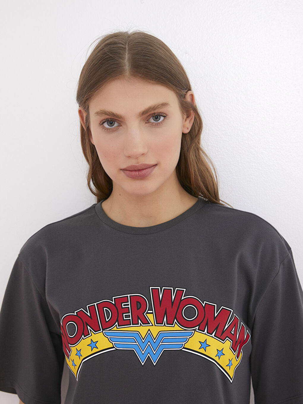 Antrasit Bisiklet Yaka Wonder Woman Baskılı Kısa Kollu Pamuklu Kadın Elbise-1
