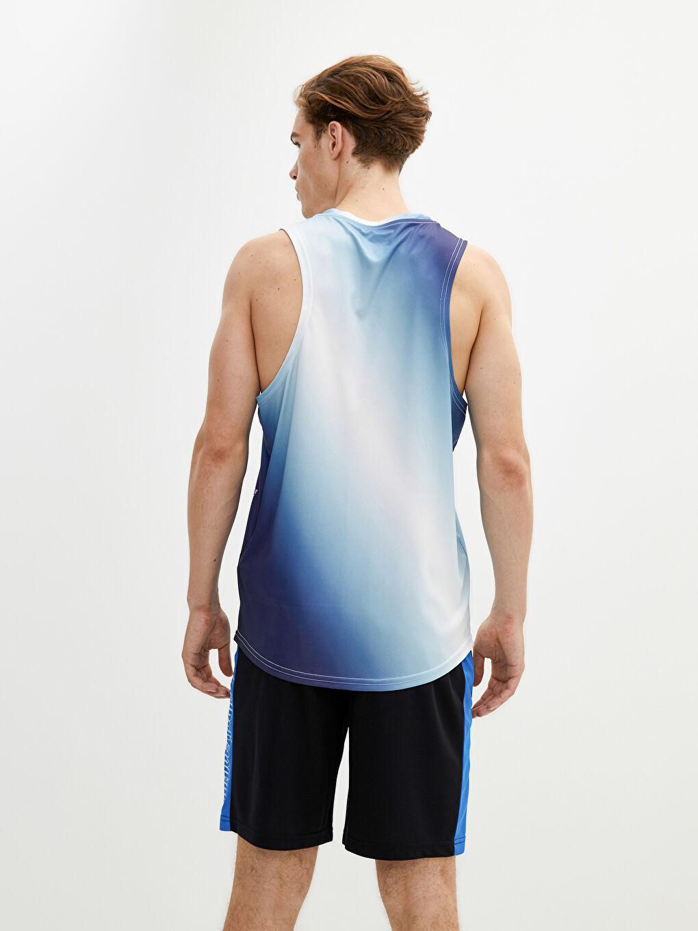 Beyaz Bisiklet Yaka Baskılı Erkek Kolsuz Tişört-5