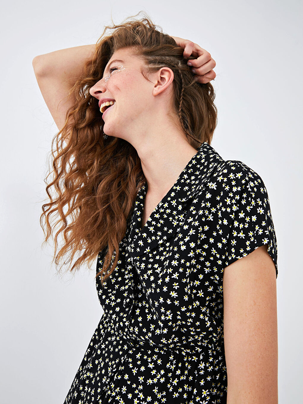 Ολόσωμη Φόρμα Γυναικεία με Γιακά Σακακιού, Λουλουδάτο Εκτύπωμα και Κοντό Μανίκι από Βισκόζη-4