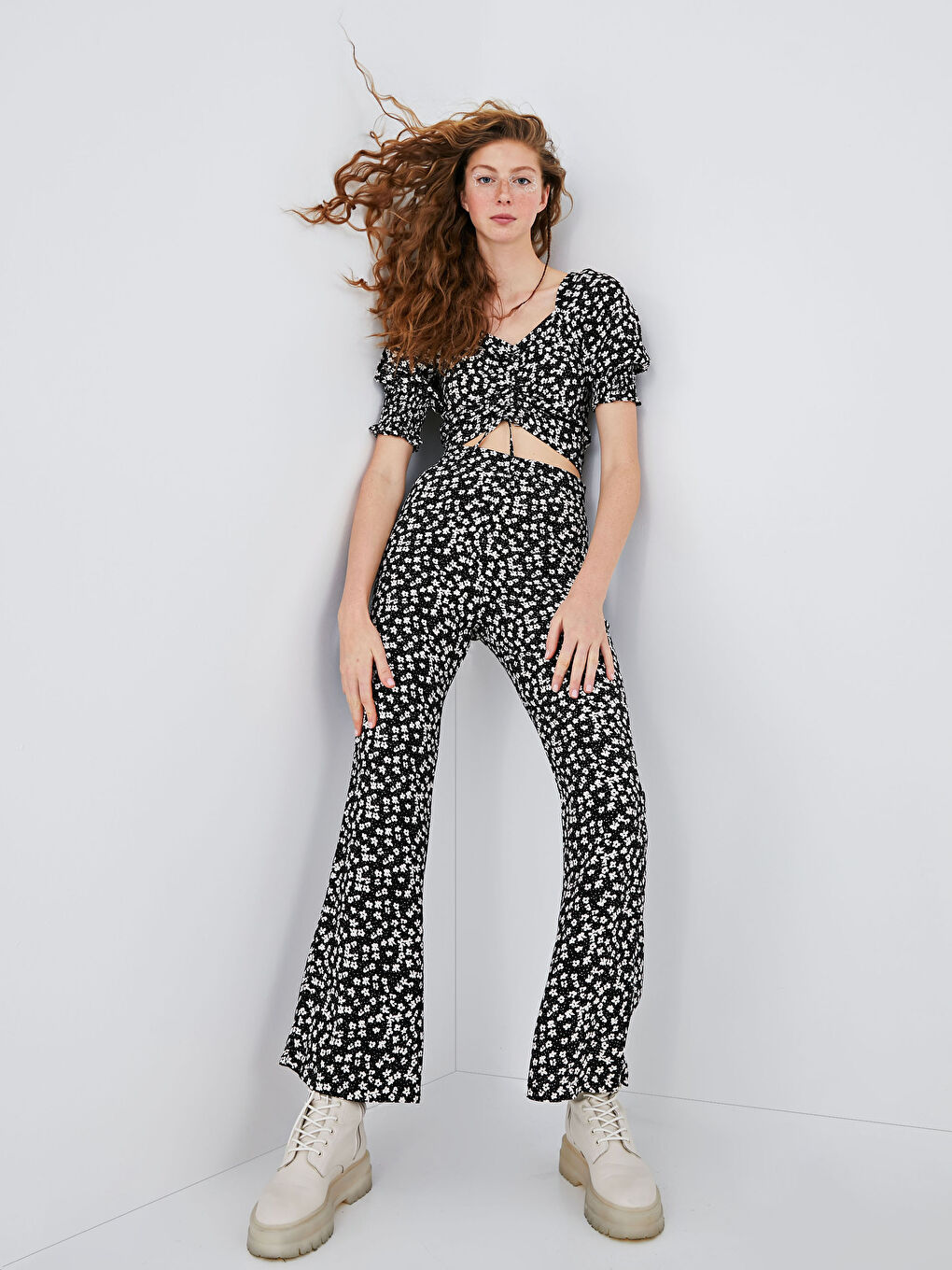 Floral Printed Gathered Detailed Short Sleeve Viscose Women Blouse-5