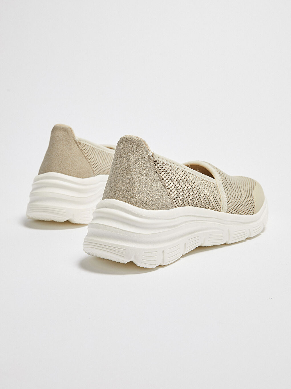 Bej File Detaylı Kalın Taban Kadın Aktif Spor Ayakkabı-4