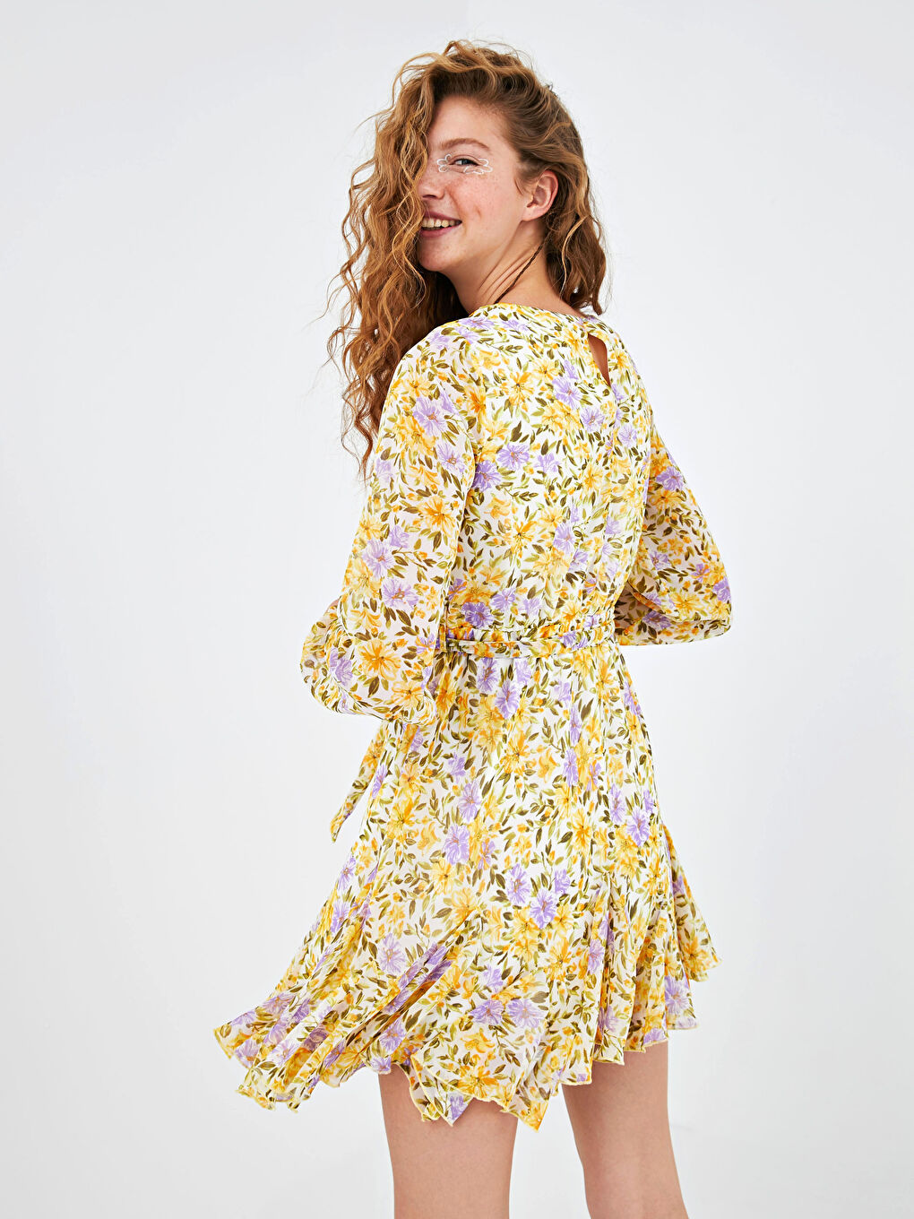 Robe en Chiffon à Imprimé Floral avec Ceinture à la Taille pour Femmes Col Rond-6