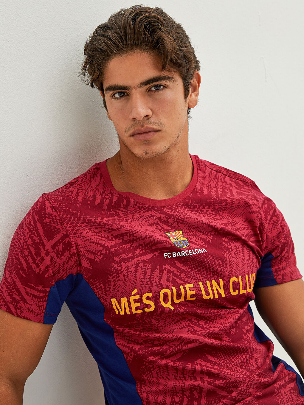 Ерлерге арналған барселона принтті жанкүйерлерге арналған спорттық футболка-5