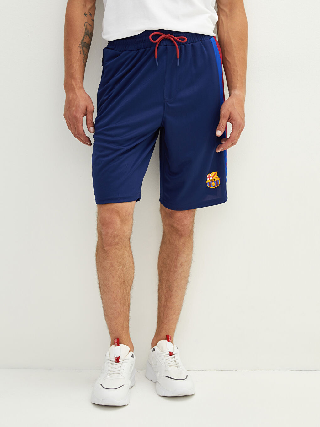 Lacivert Standart Kalıp Barcelona Baskılı Erkek Taraftar Şort-5