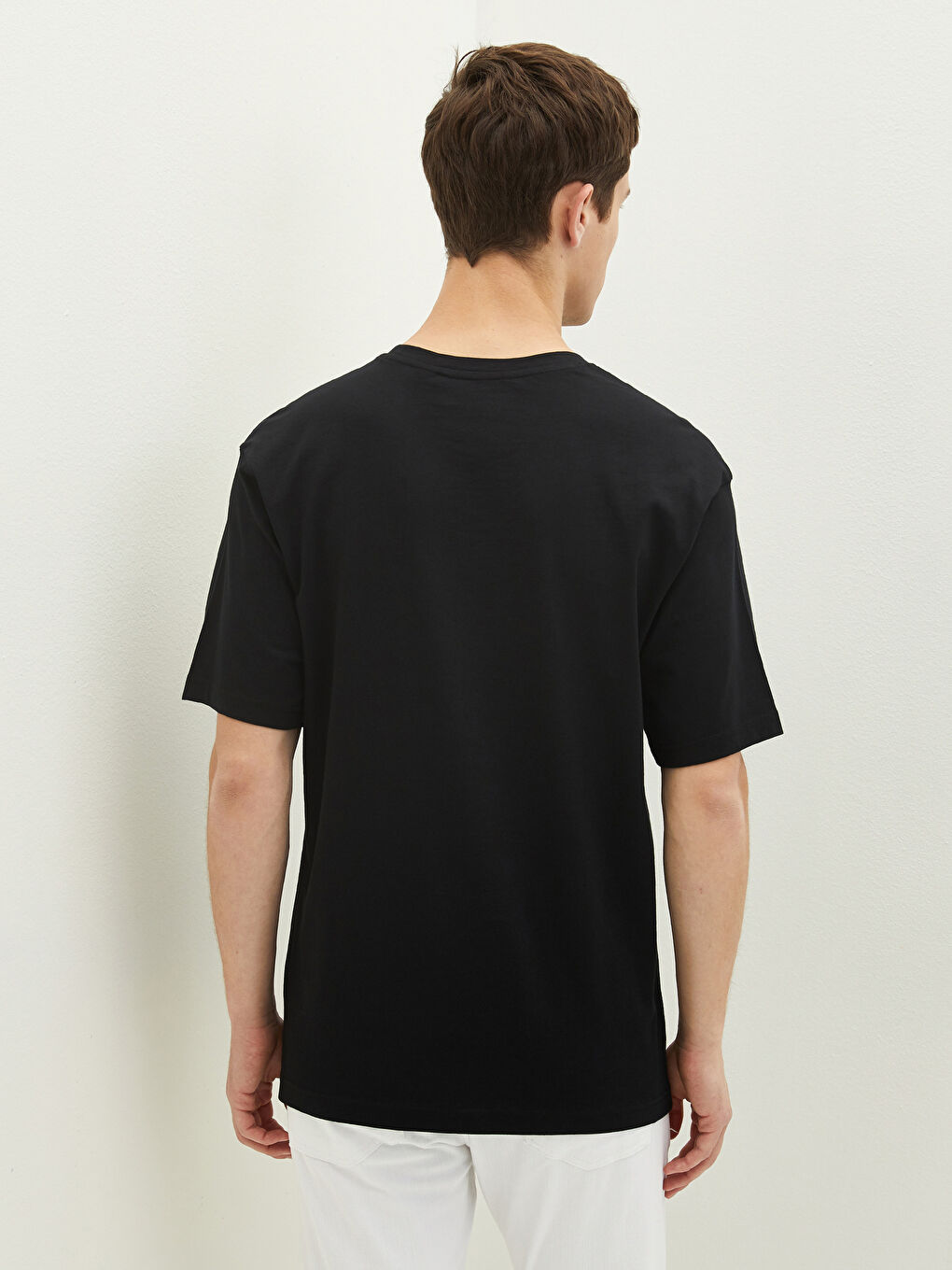 Siyah Bisiklet Yaka Kısa Kollu Baskılı Penye Erkek Tişört-3