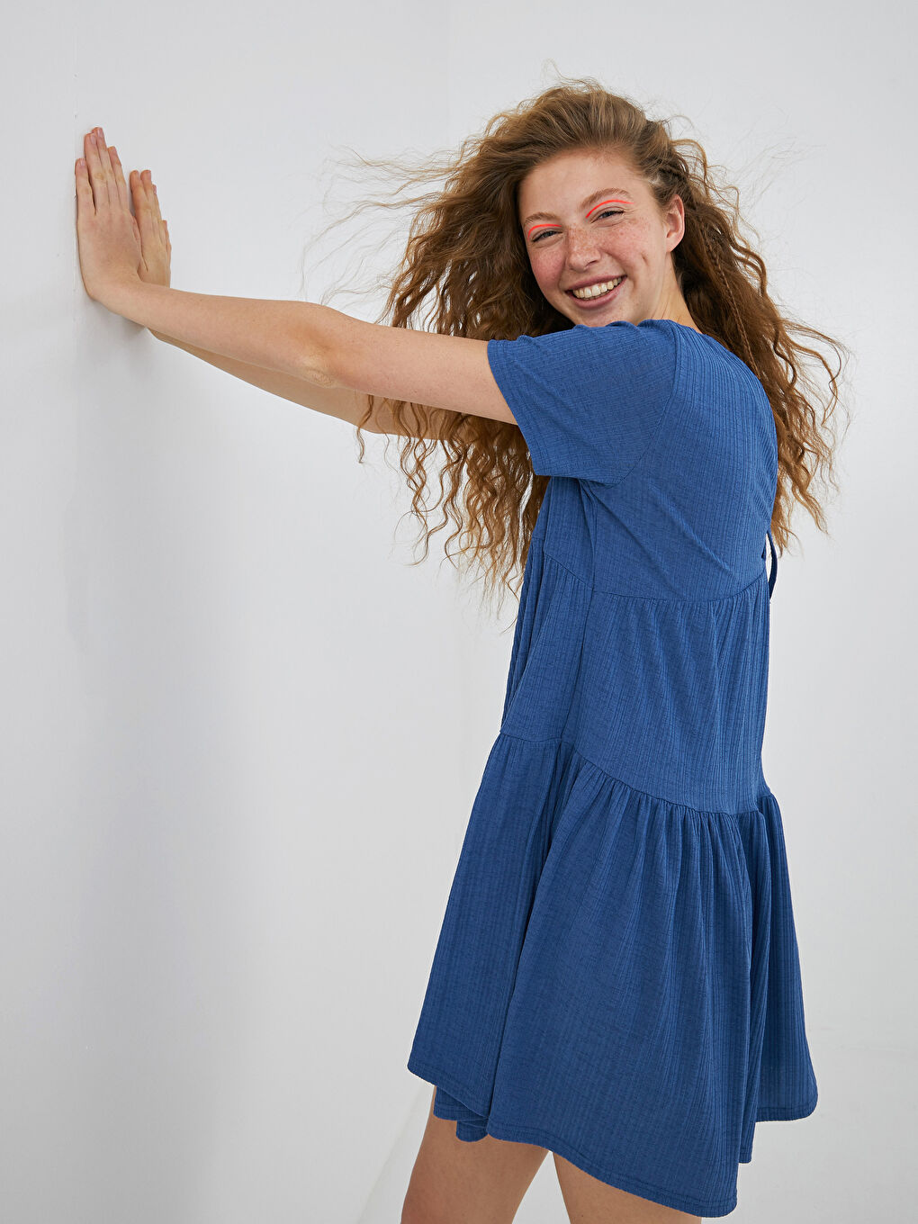 V-Neck Straight Short Sleeve Oversize Camisole Women's Dress-4