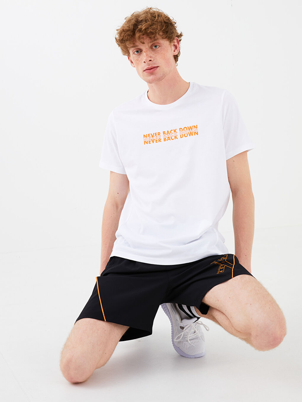 شورت رياضي عادي للرجال-3