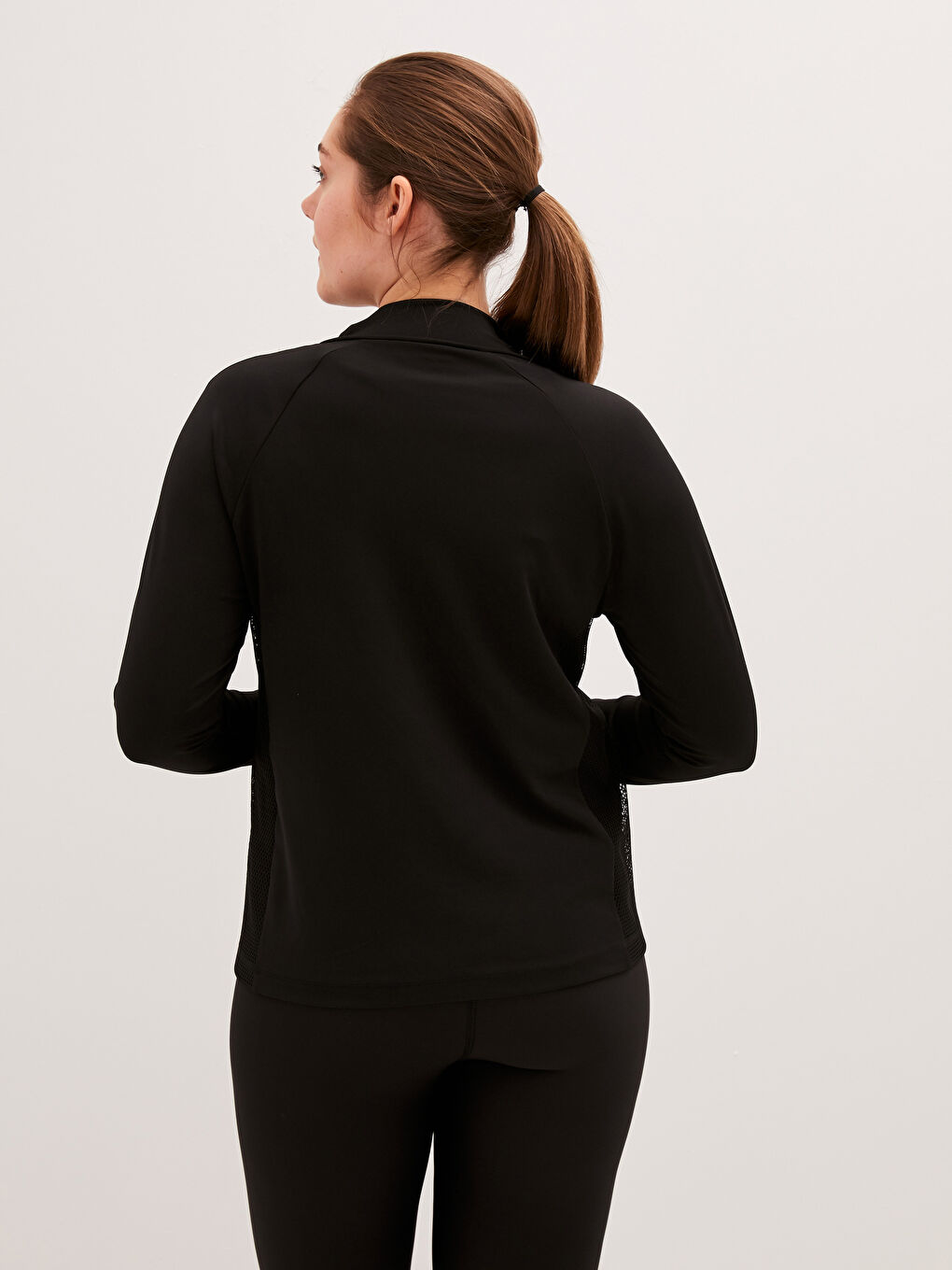 Siyah Dik Yaka File Detaylı Uzun Kollu Kadın Spor Spor Hırka-7