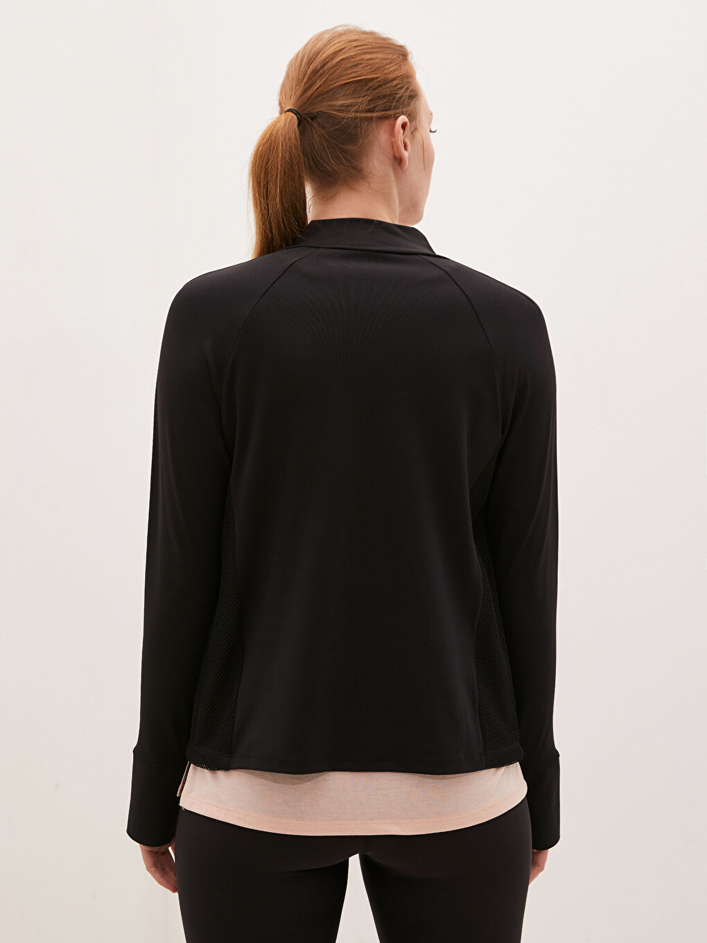 Siyah Dik Yaka File Detaylı Uzun Kollu Kadın Spor Spor Hırka-4