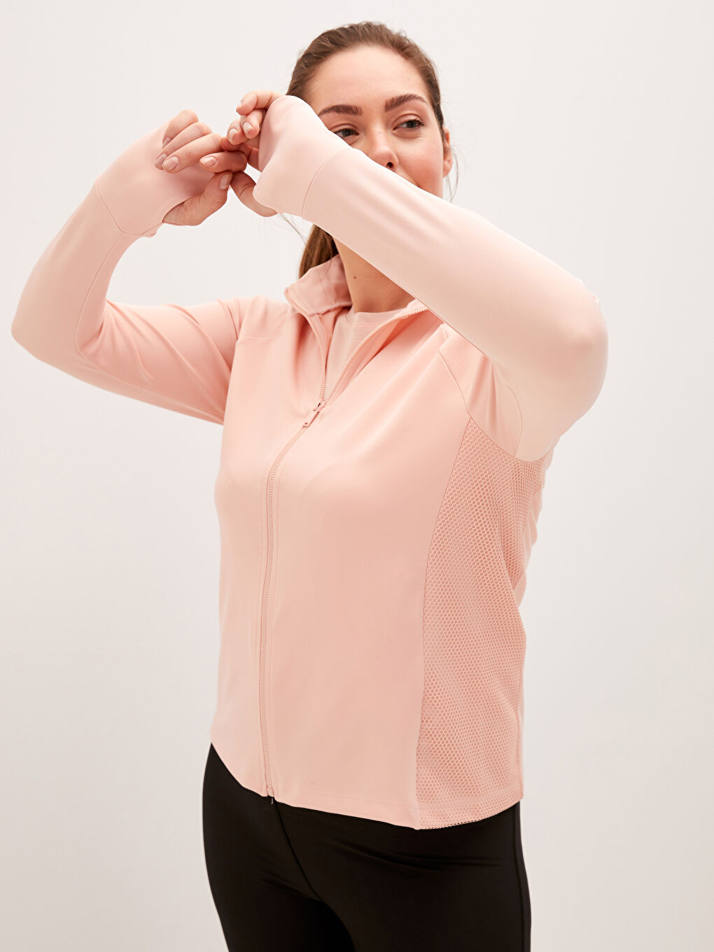 Кардиган для спорту з довгим рукавом, коміром-воронкою та сітчастими деталями для жінок-9