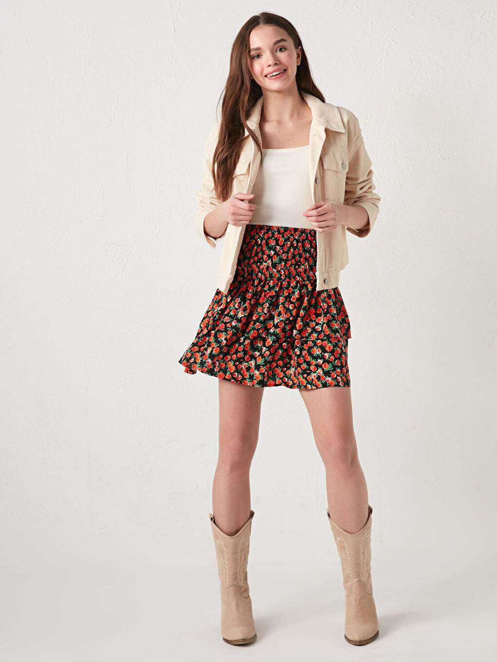 Siyah Beli Lastikli Çiçek Baskılı Viskon Pileli Kadın Etek-4