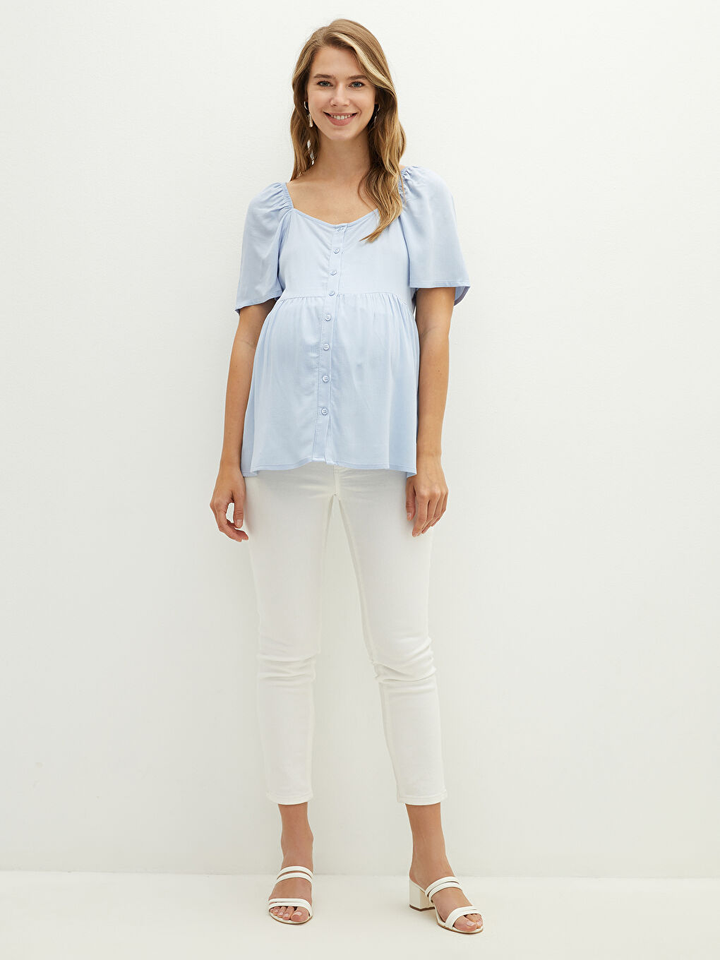 Chemise de maternité à col carré, uni, à boutons sur le devant, manches courtes, en tissu froissé-8