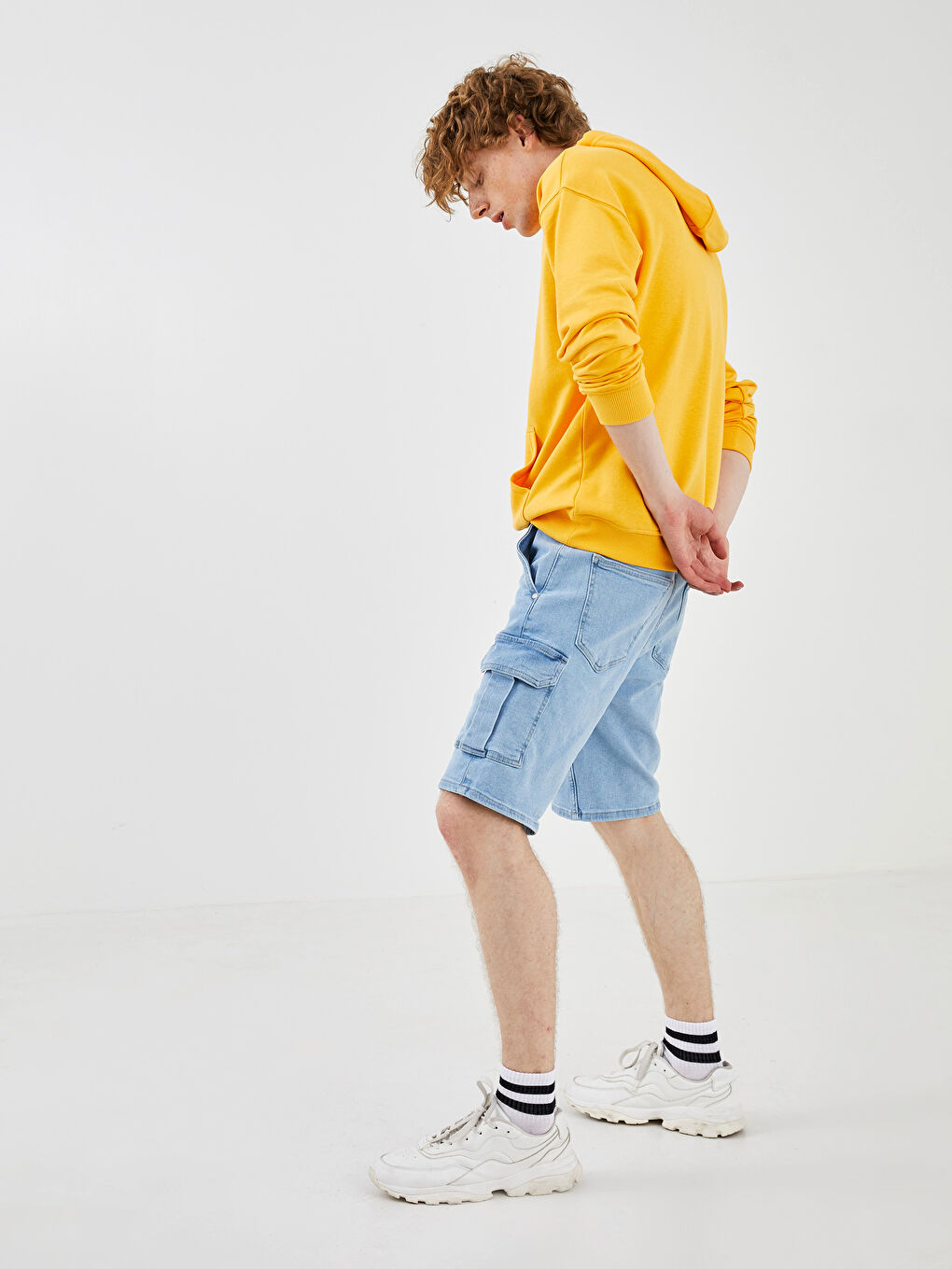 Standard Fit Men's Denim Shorts-2