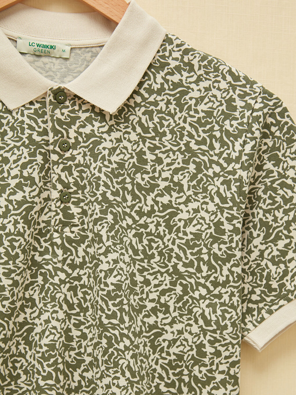 Yeşil Polo Yaka Kısa Kollu Desenli Erkek Tişört-8