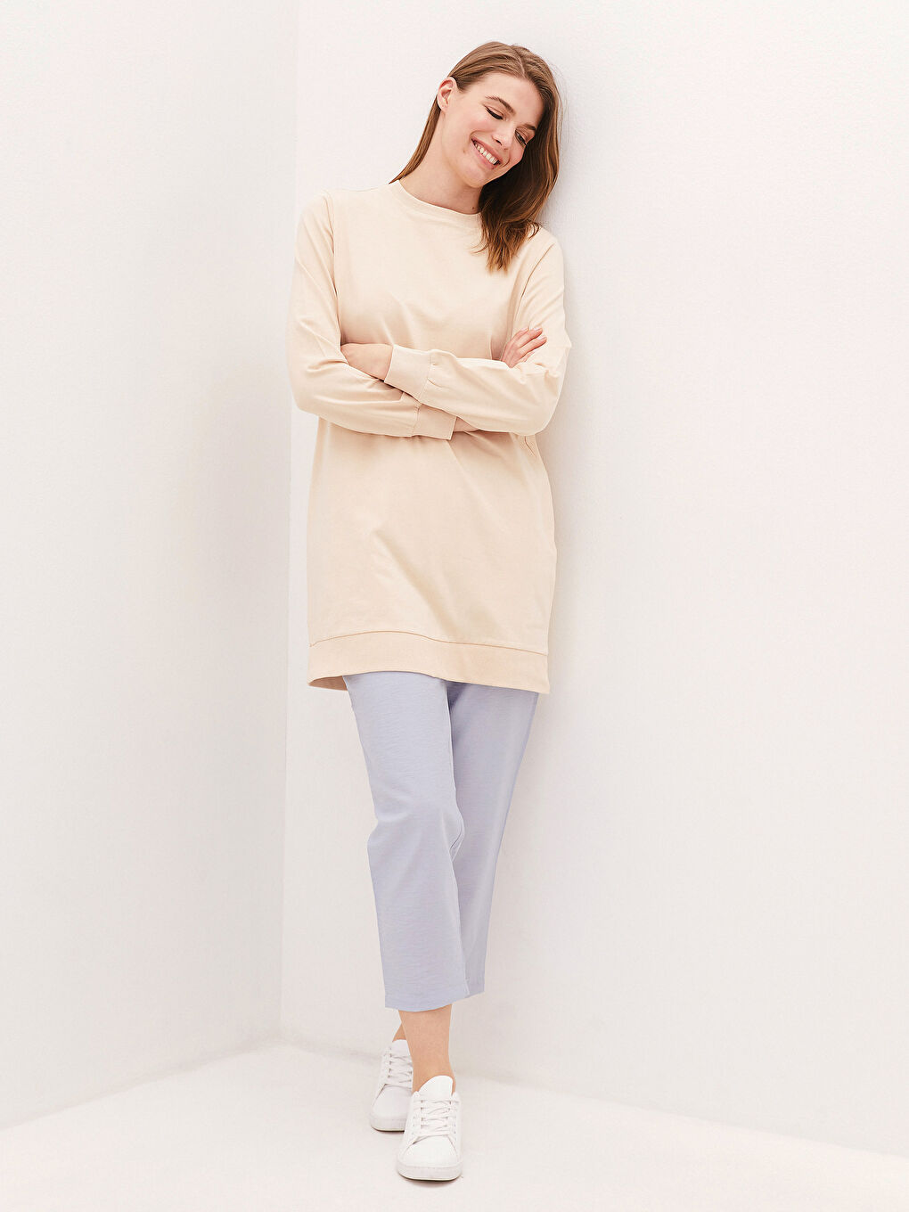 Bej Bisiklet Yaka Düz Uzun Kollu Kadın Tunik-3