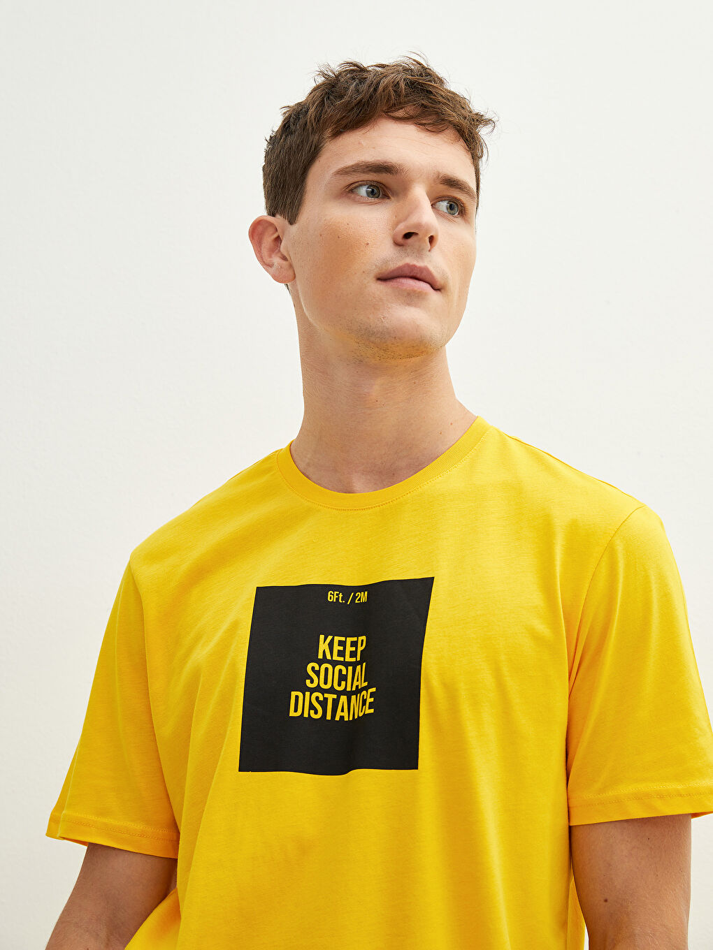 Футболка Мужская с Круглым Вырезом, Коротким Рукавом, С Принтом, Из Гребенного Хлопка-1