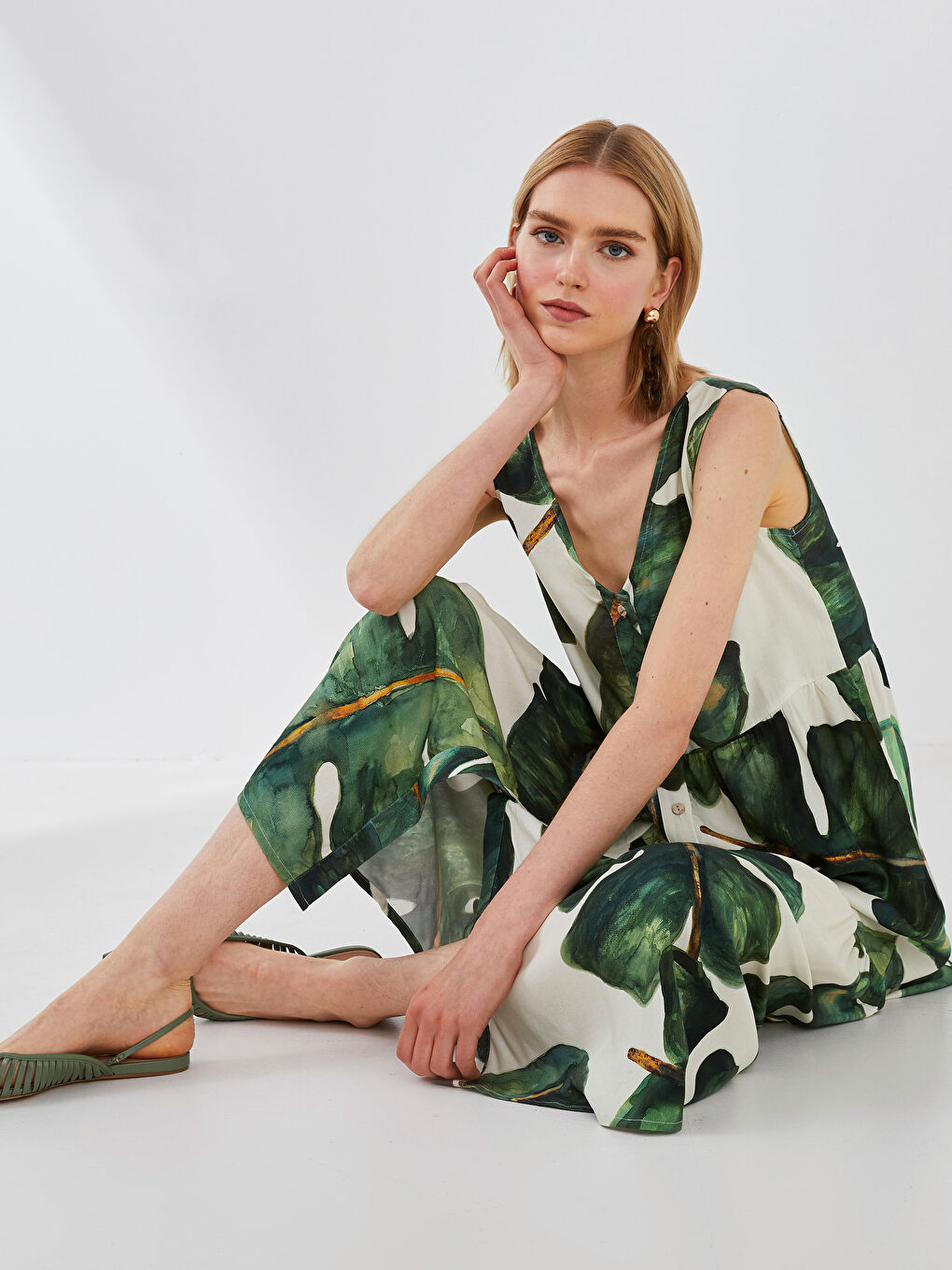 Robe Femme Sans Manches à Motifs en Viscose avec Encolure en V-2