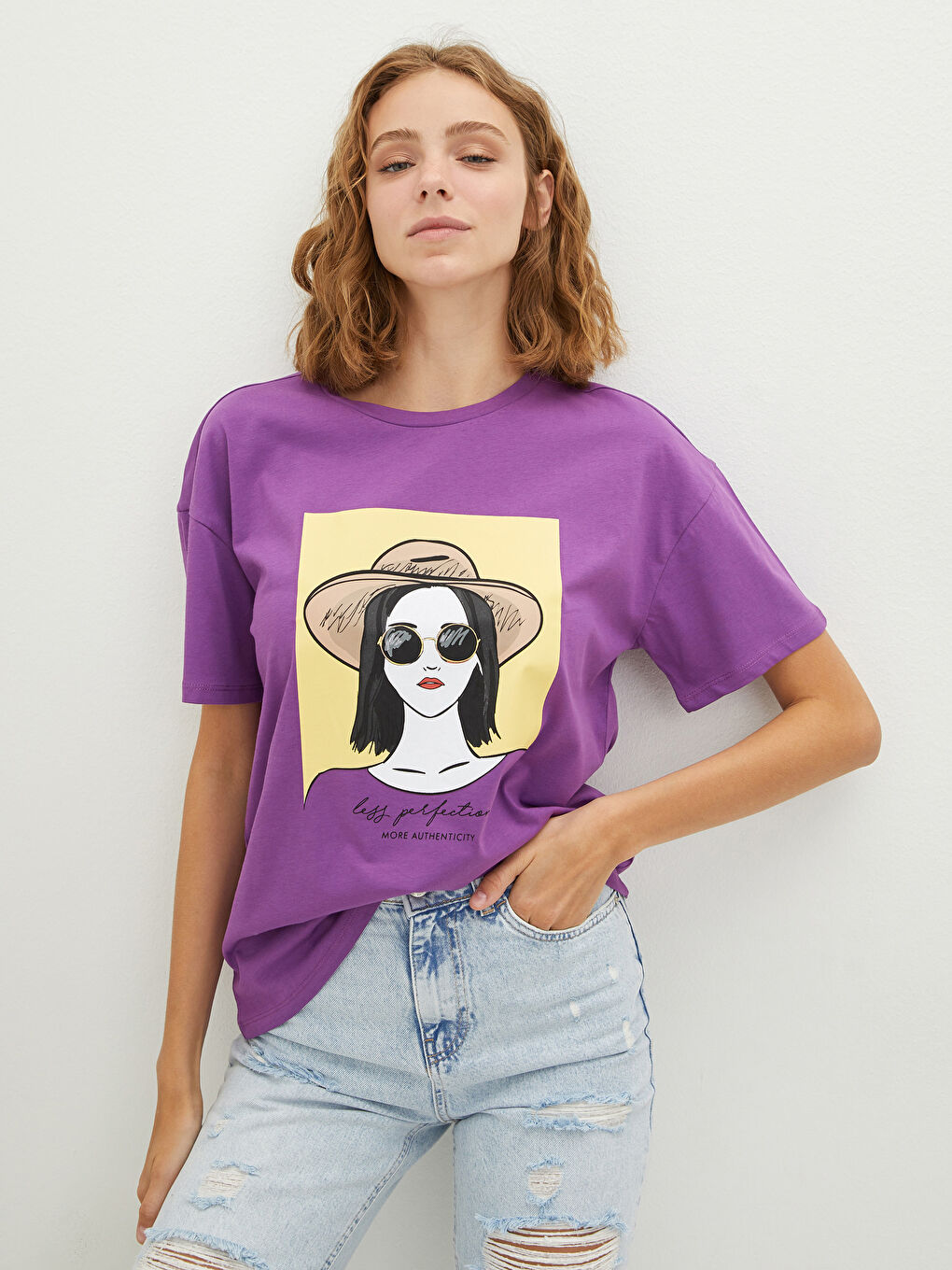 Футболка с круглым вырезом, с принтом, с коротким рукавом, из хлопка, для женщин-1