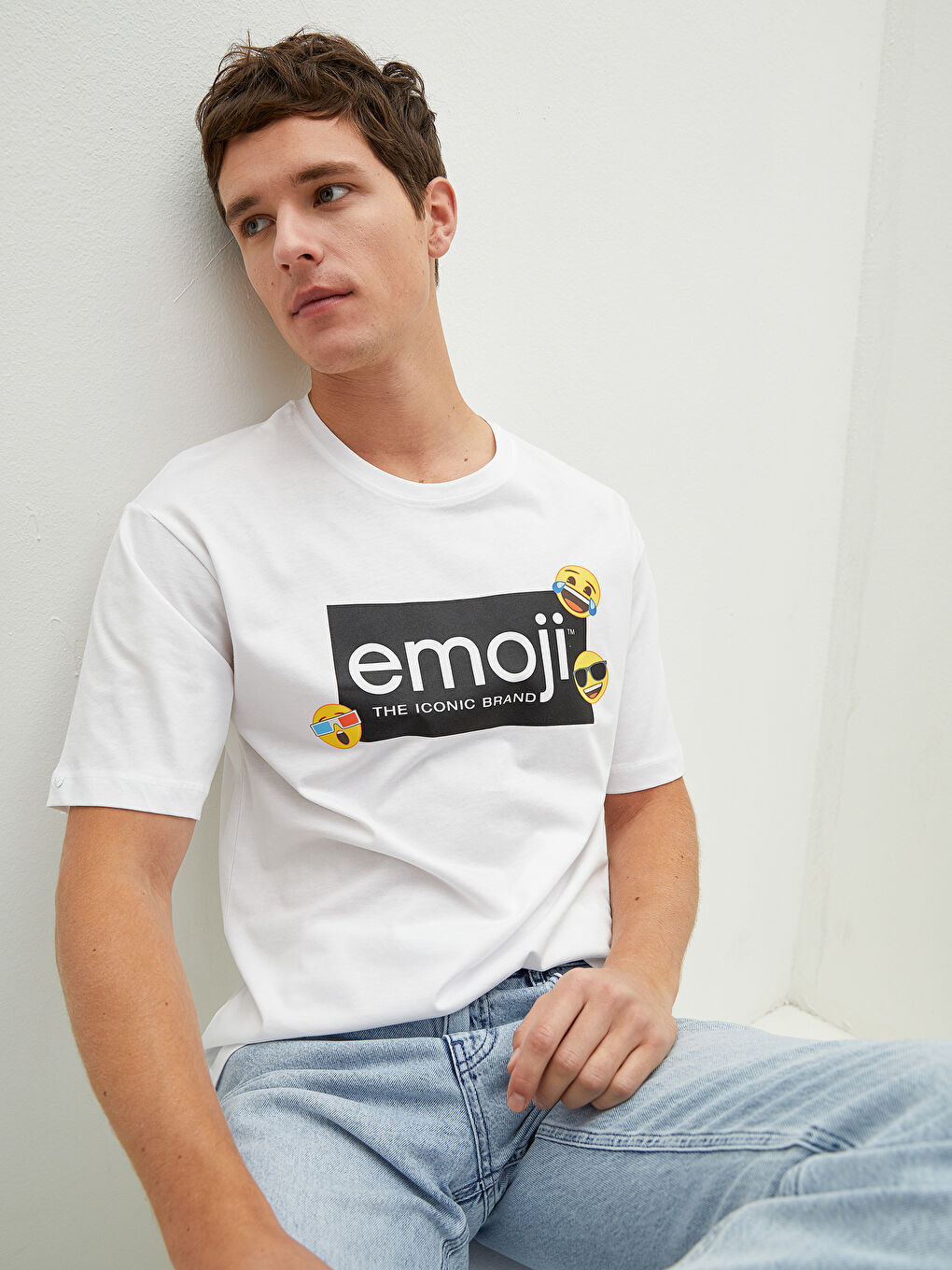 LC Waikiki Crew Neck Short Sleeve Emoji Printed Cotton Men's T-Shirt -S1IG63Z8-Q6K